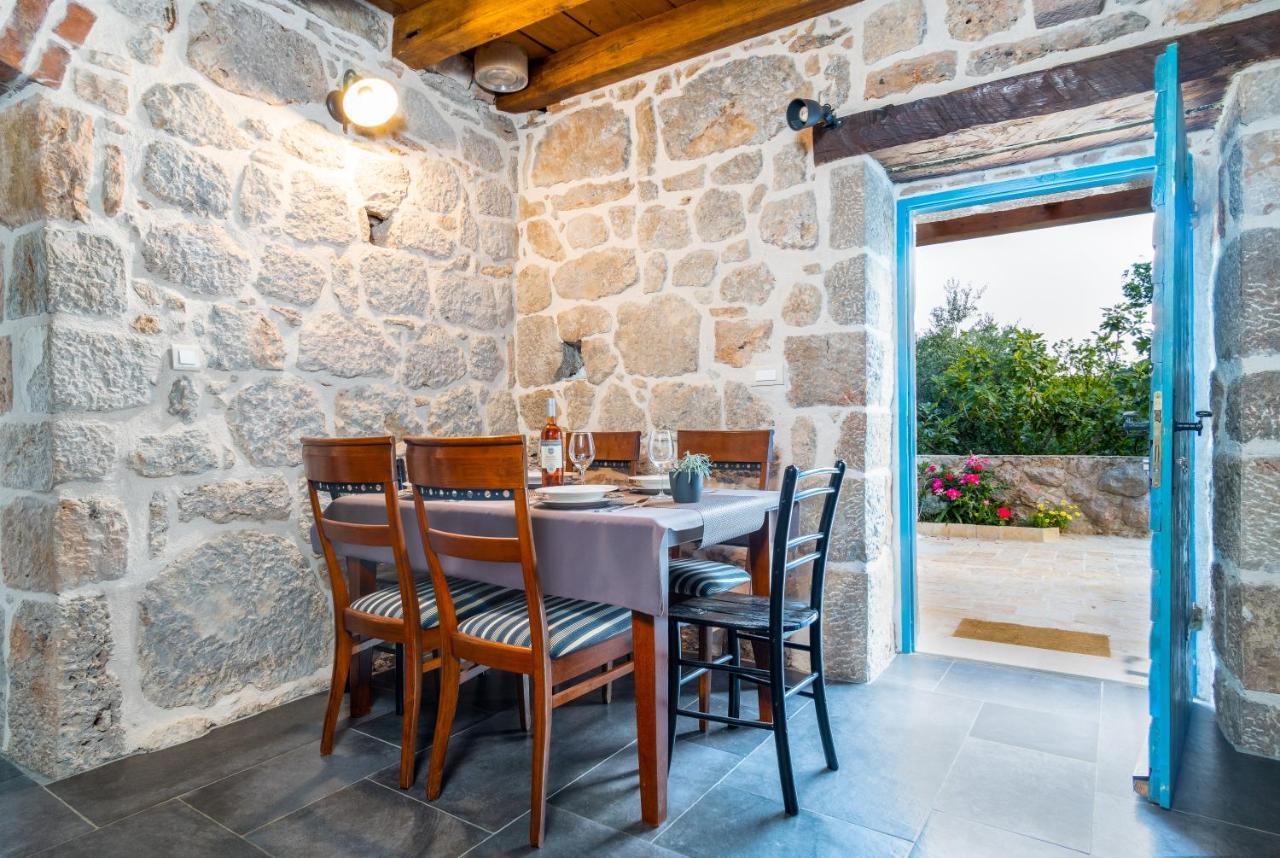 Stone House Goranova Kuca Vila Seline
