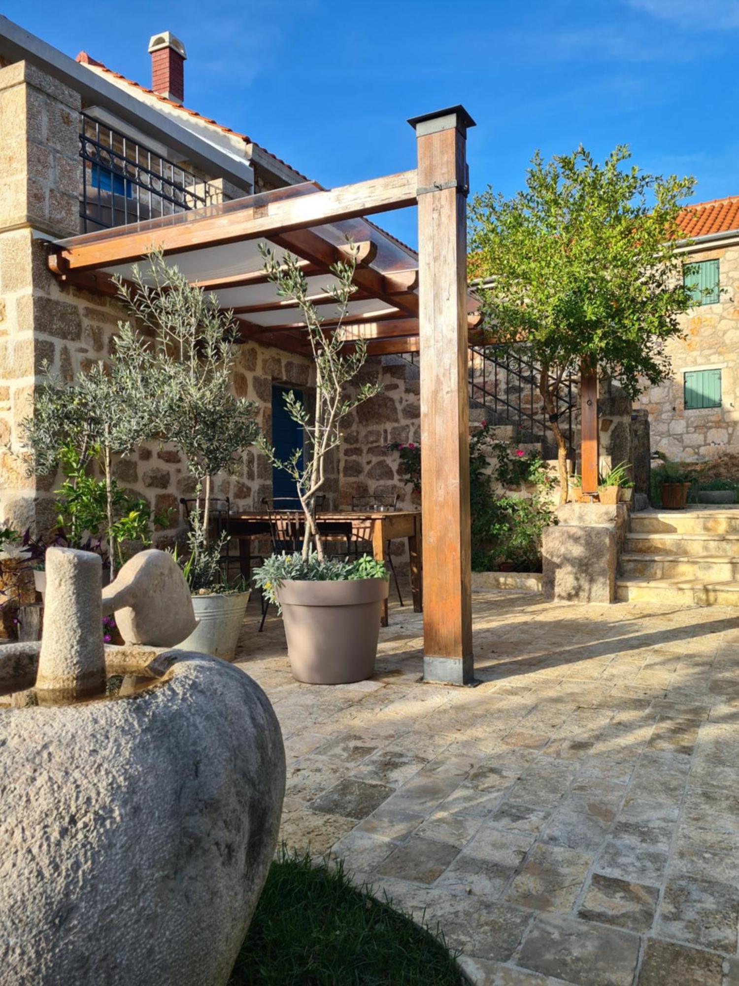 Vila Stone House Goranova Kuca *